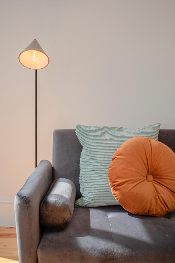 Liiiving In Porto - Flores Design Experience Apartments المظهر الخارجي الصورة